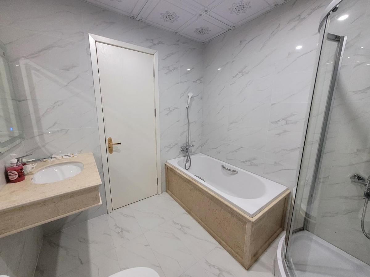 Khach San Hoa Dong Hotel Phu Ly Bagian luar foto